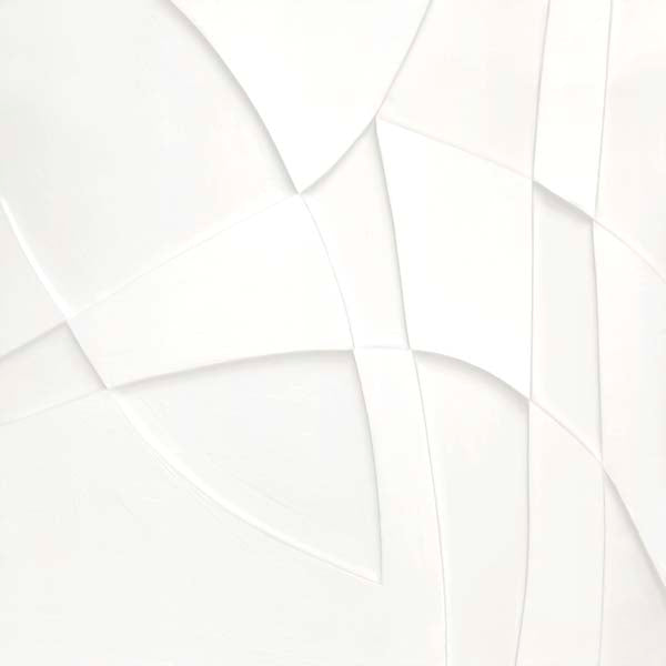 Curved Layers in White Harmony I