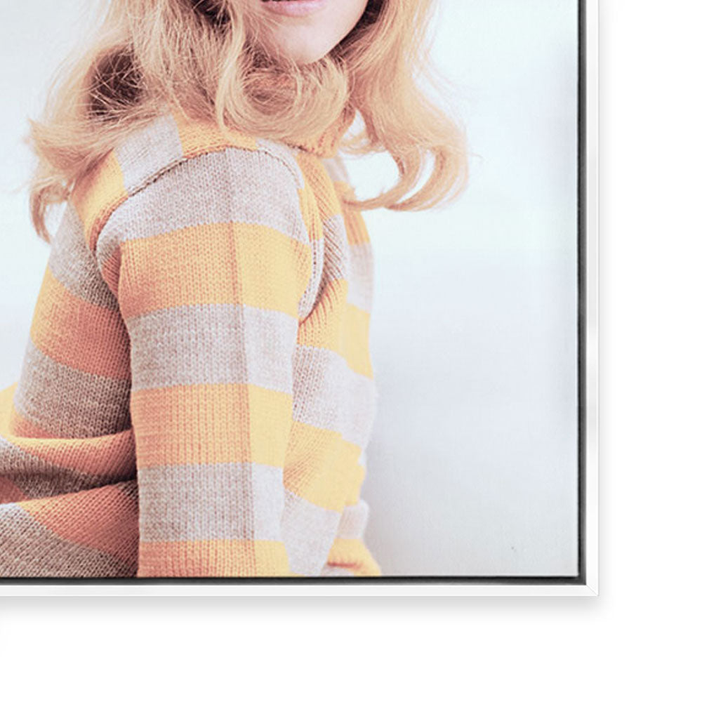 Fonda in Yellow