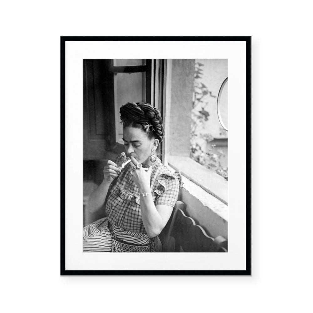 Frida Smoking