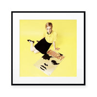 Twiggy in Yellow